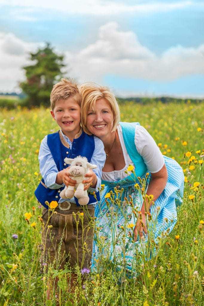 Schulanfang: Christina Dietmayr mit Sohn