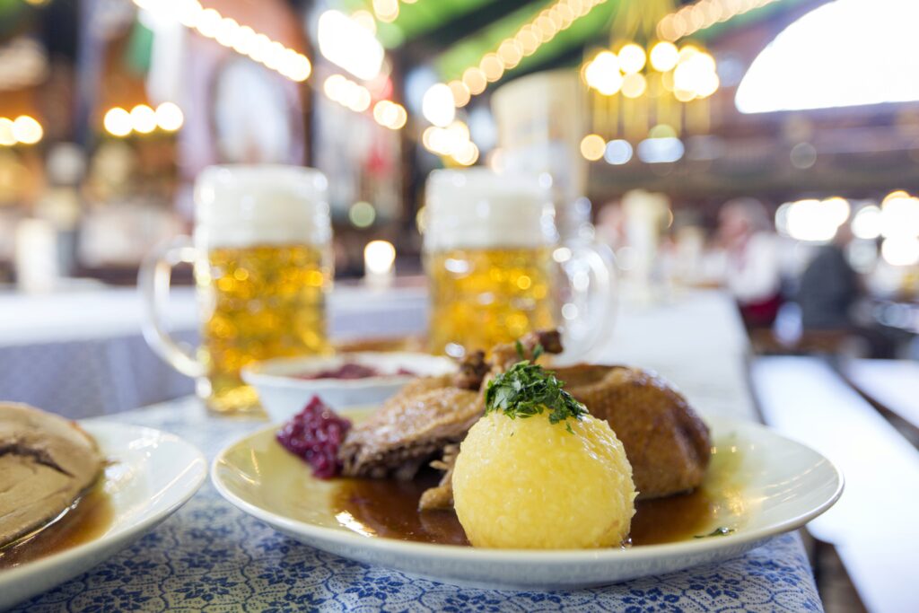Typisches Oktoberfest Essen